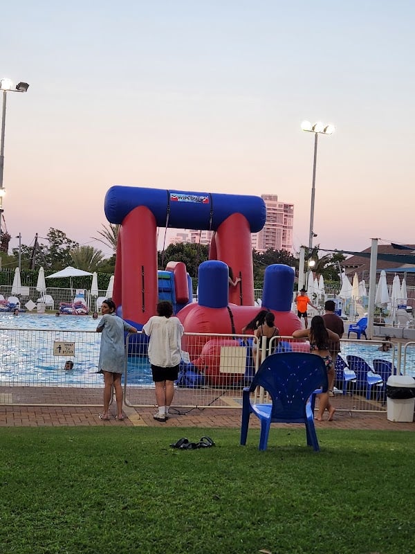 קאנטרי שרונית - אמפי - תמונה 5