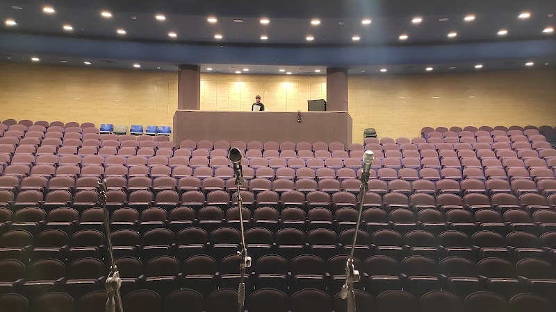 אודיטוריום קריית השרון ע'ש ספי ריבלין נתניה - תמונה 2